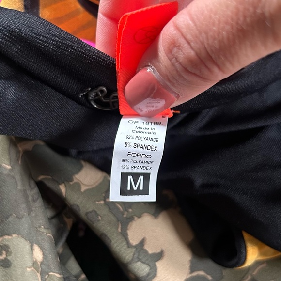 Maaji Tropical Floral High-Waisted Bikini Bottom Size Medium Black Reversible - Picture 5 of 6